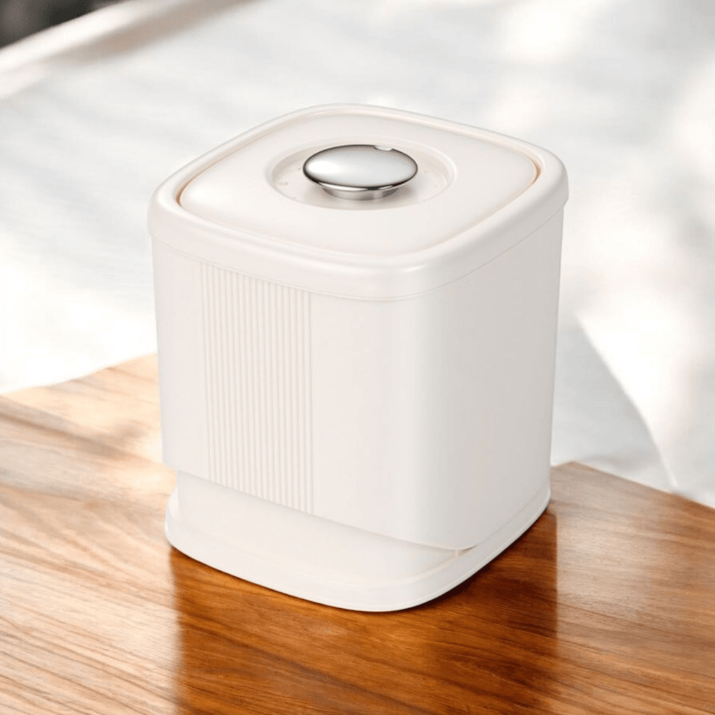 Multifunctional Plastic Moisture Proof Grain 6Kg Storage Container