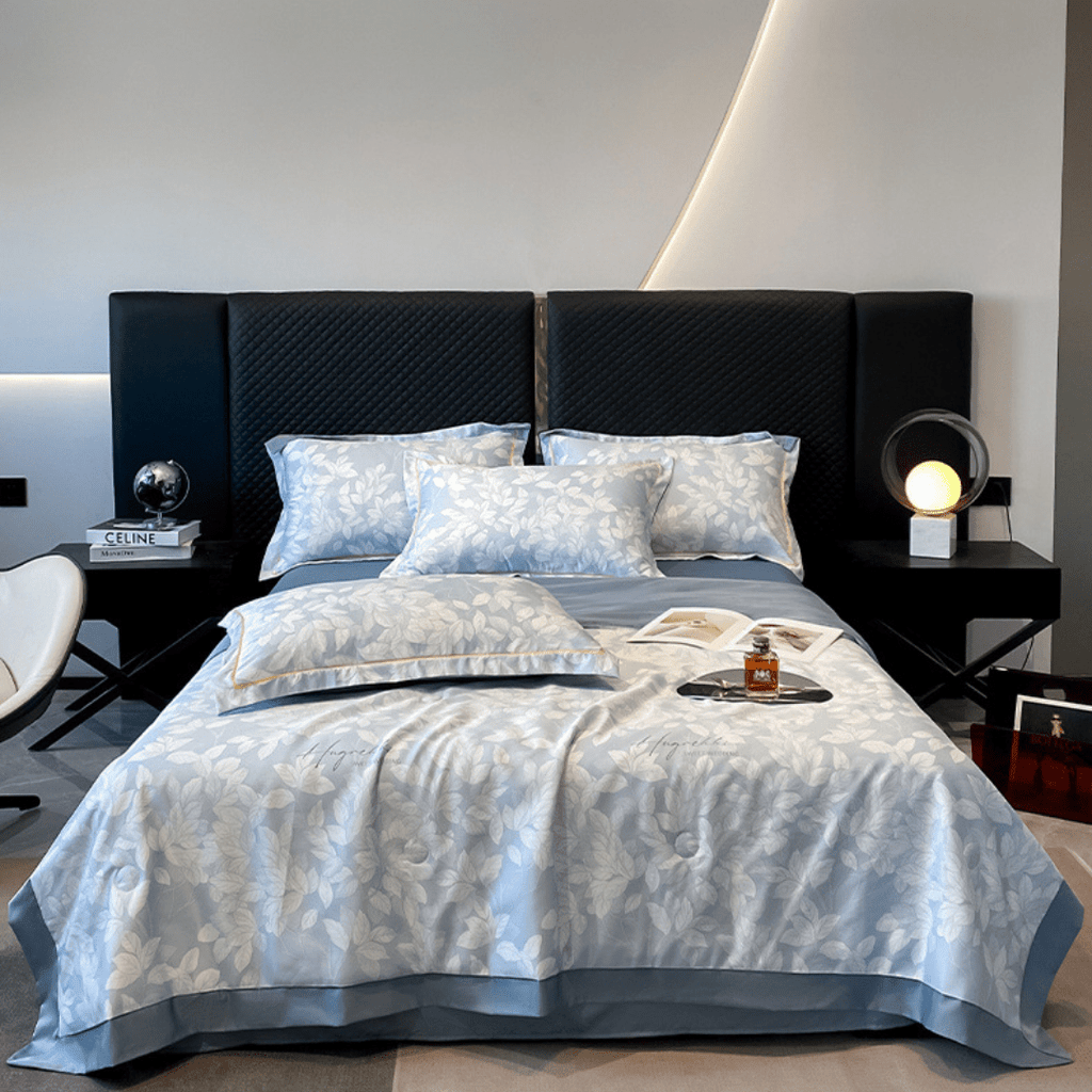 Ice Silk Elegance Comfort Quilt Set (Style-3)