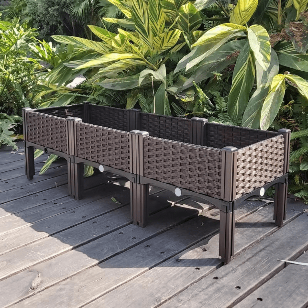 Plastic Balcony Vegetable Planting Garden Bed with Legs & Drainage Holes