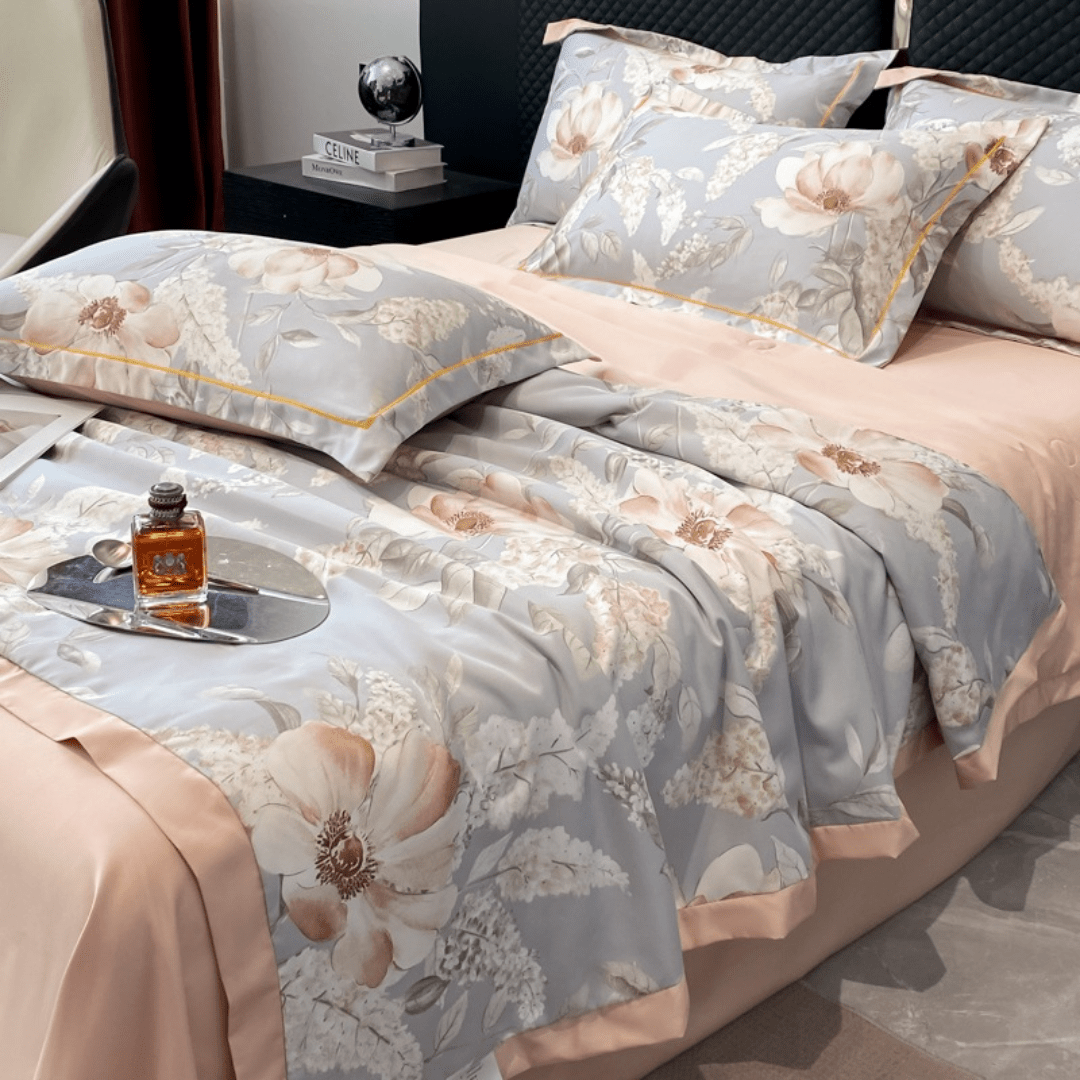 Ice Silk Elegance Comfort Quilt Set (Style-2)