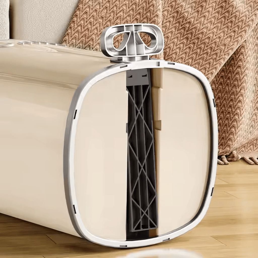 Max Capacity Covered Trash Bin