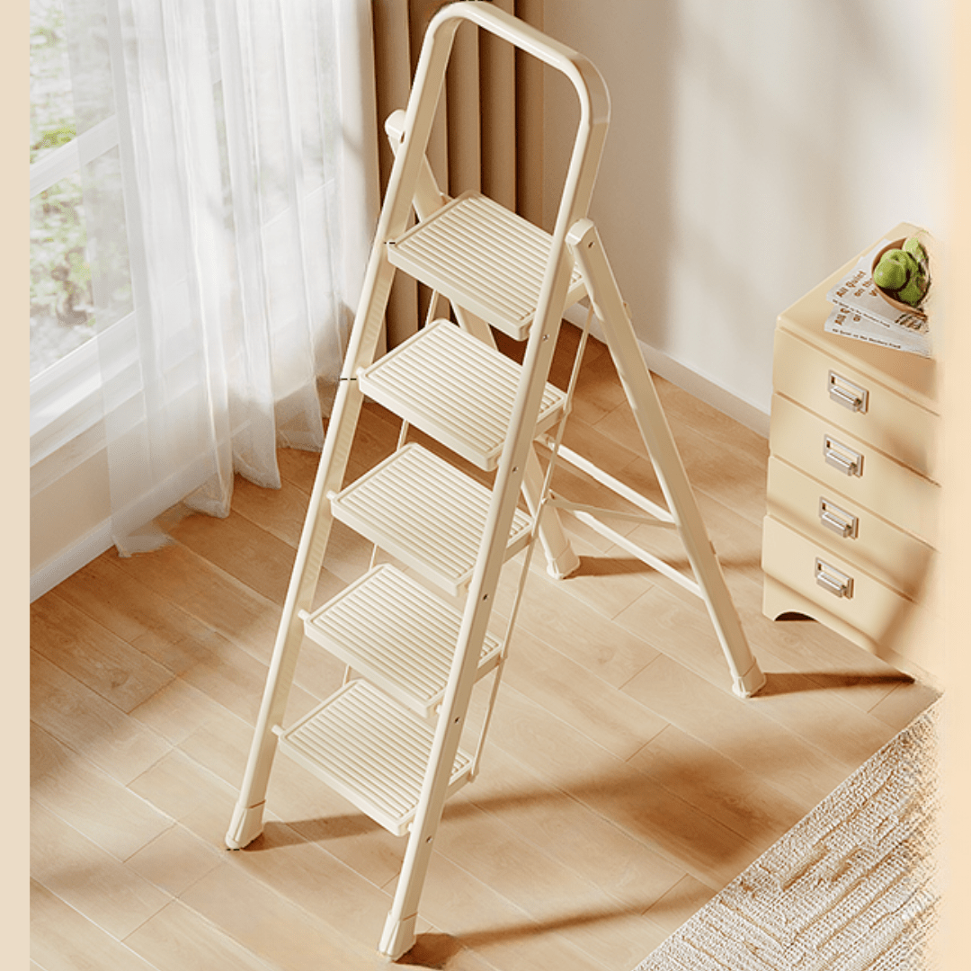 Multifunctional Steel Folding Ladder with Wide Non-Slip Pedals
