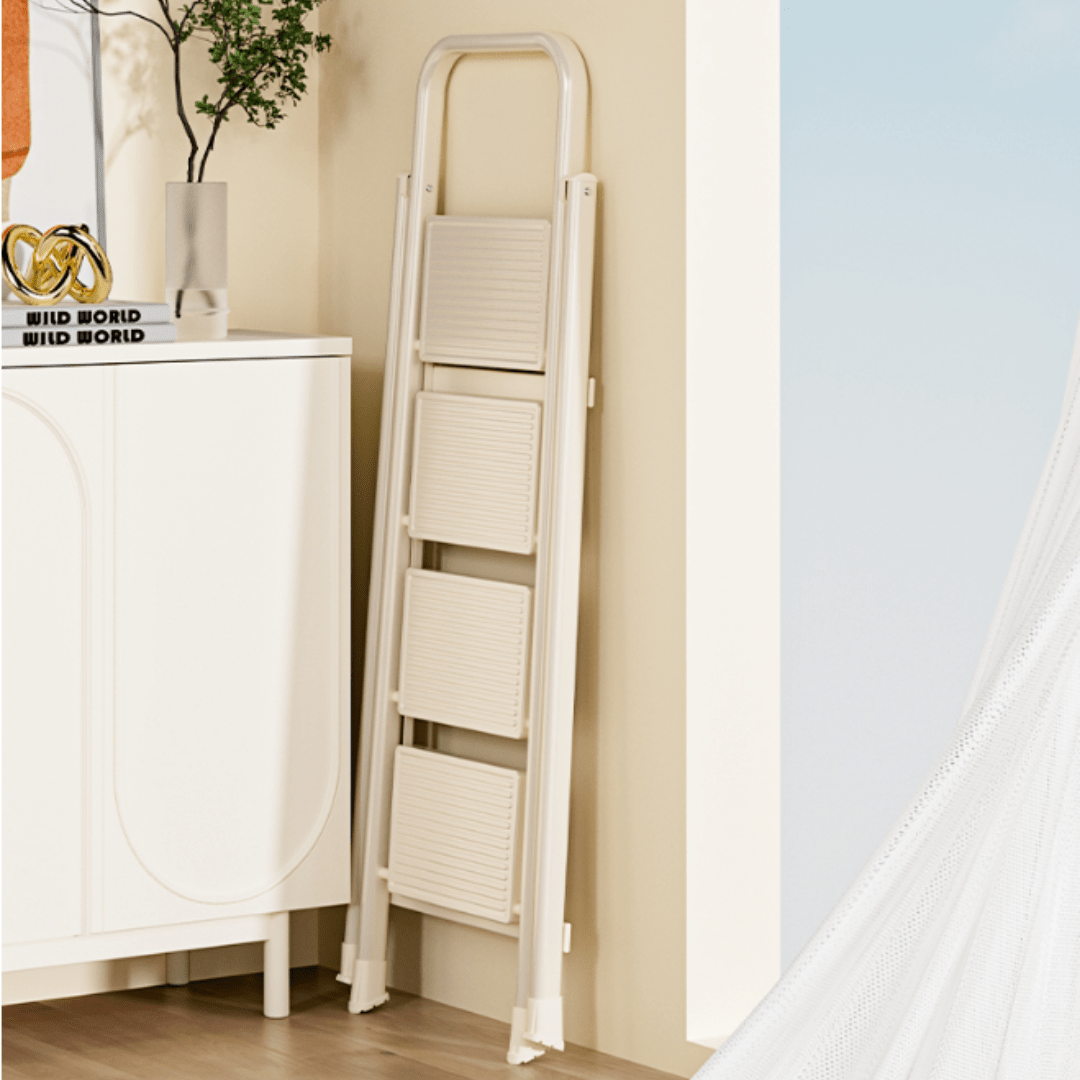 Multifunctional Steel Folding Ladder with Wide Non-Slip Pedals