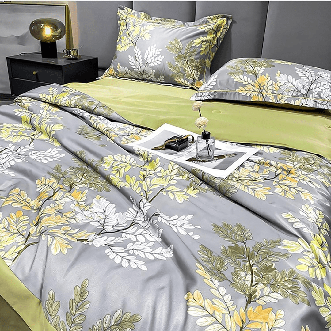 Ice Silk Elegance Comfort Quilt Set (Style-4)