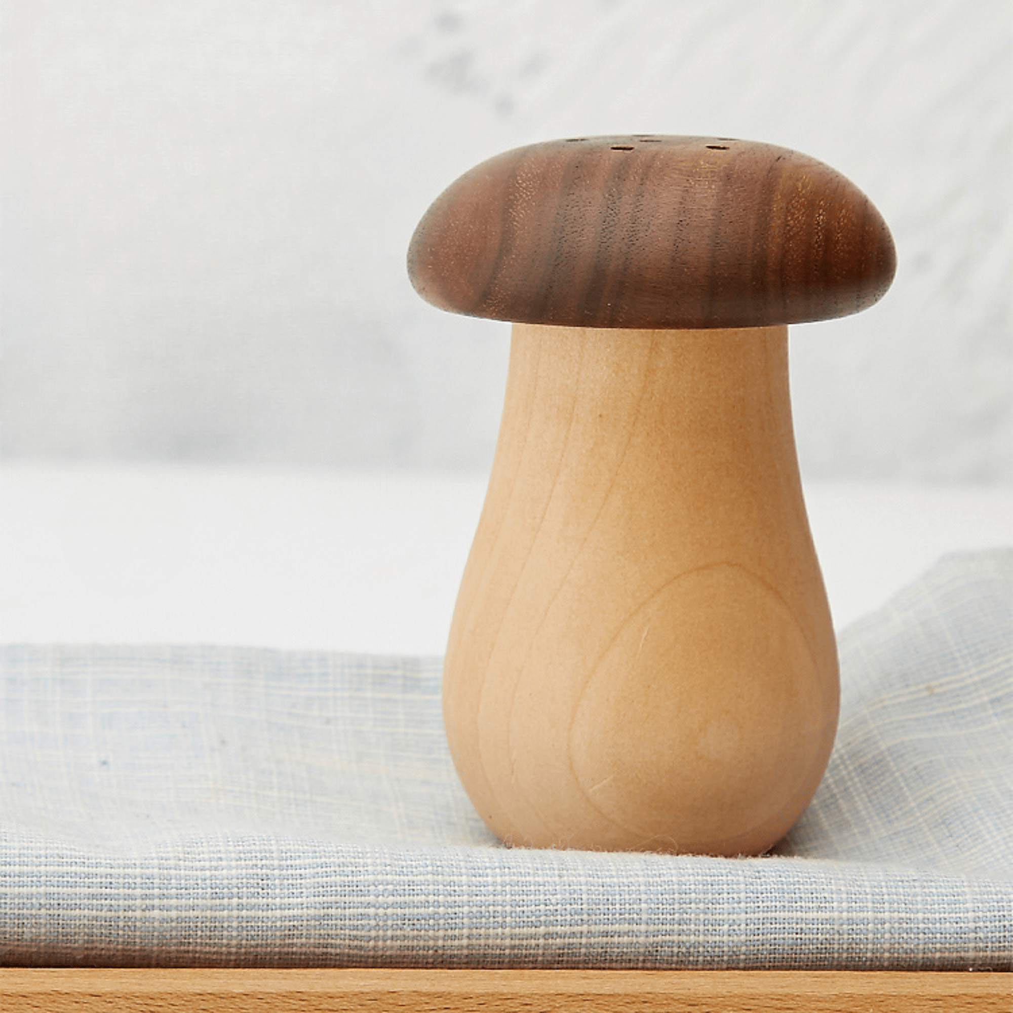 Natural Solid Wood Toothpick Case with Vintage Mushroom Top