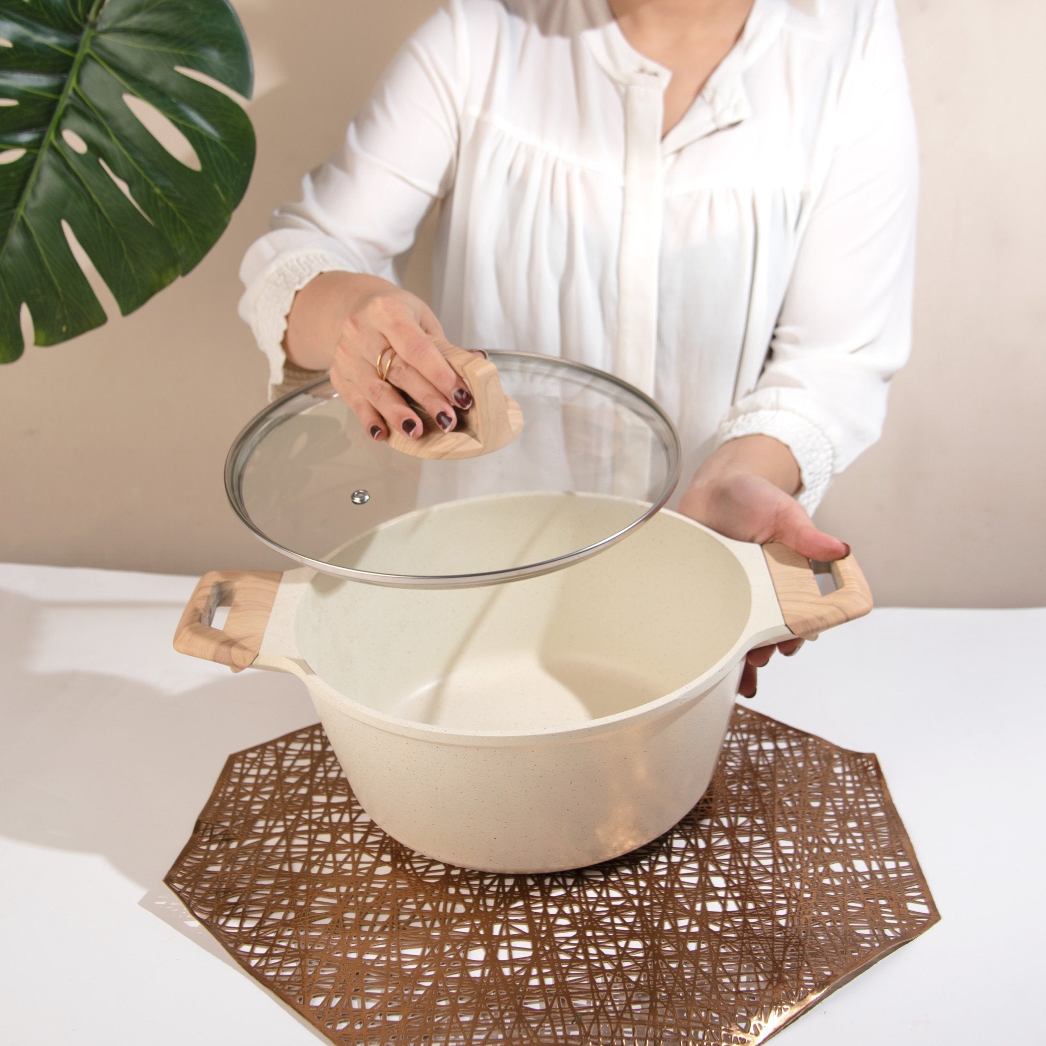 Maifan Stone Non-Stick Sauce Pan (White-24cm)