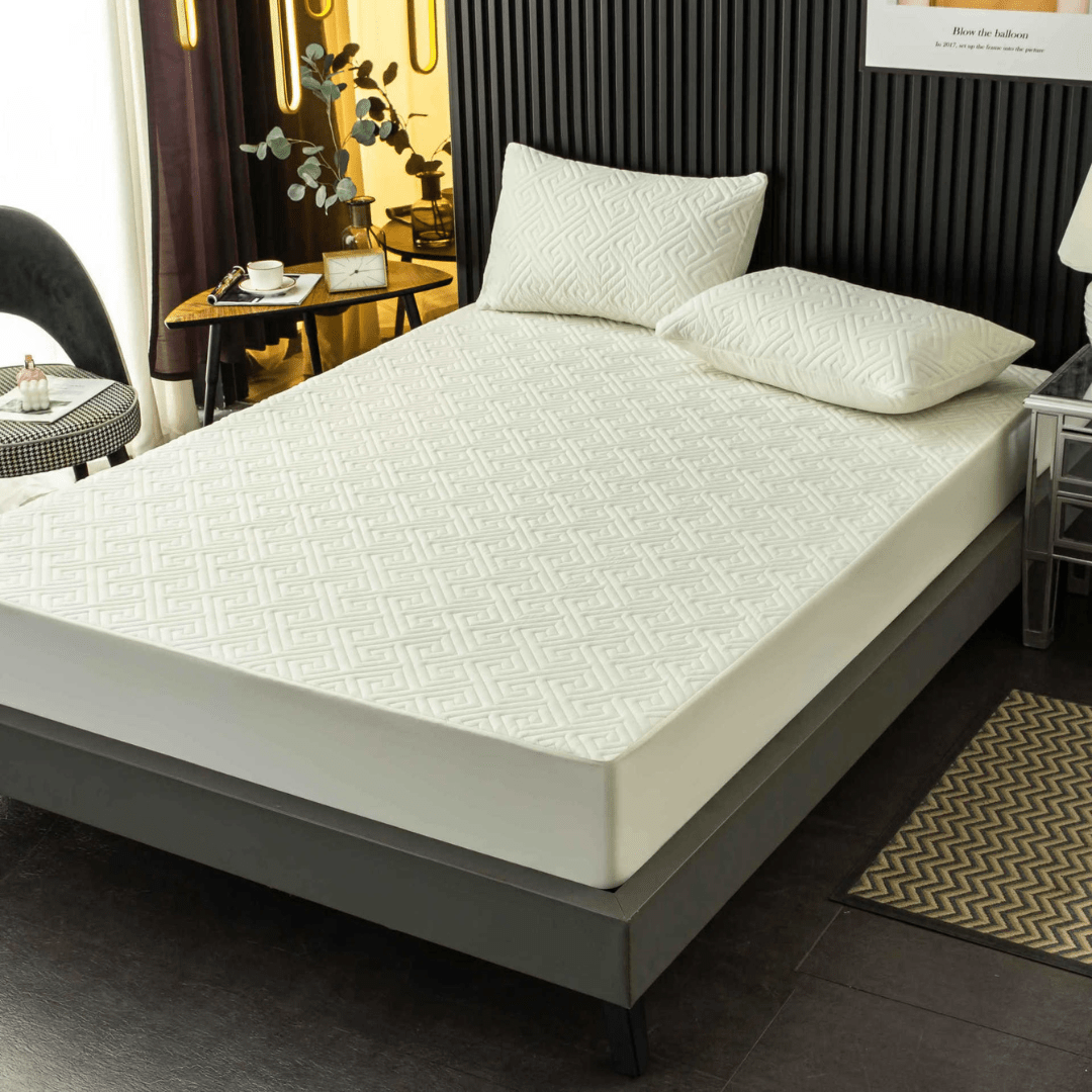 Feather Touch Quilted Bed Sheets With 2-Pillow Covers