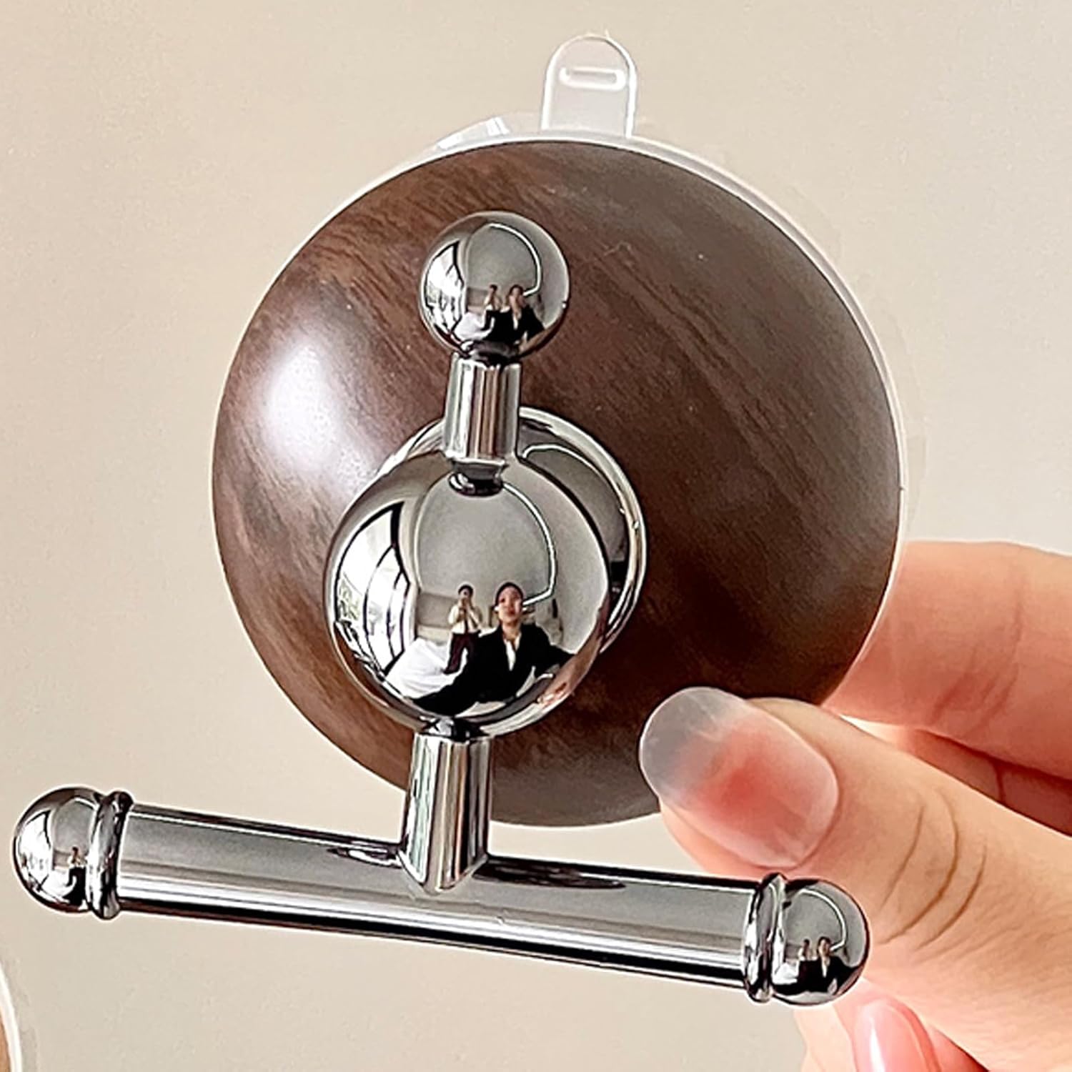 Punch-Free Wood Grain Suction Cup Wall Hook
