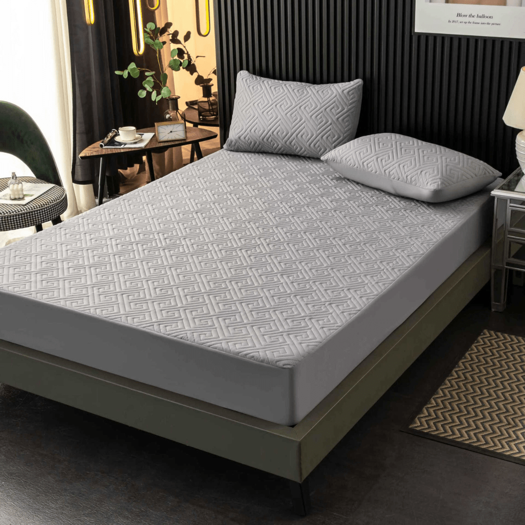 Feather Touch Quilted Bed Sheets With 2-Pillow Covers