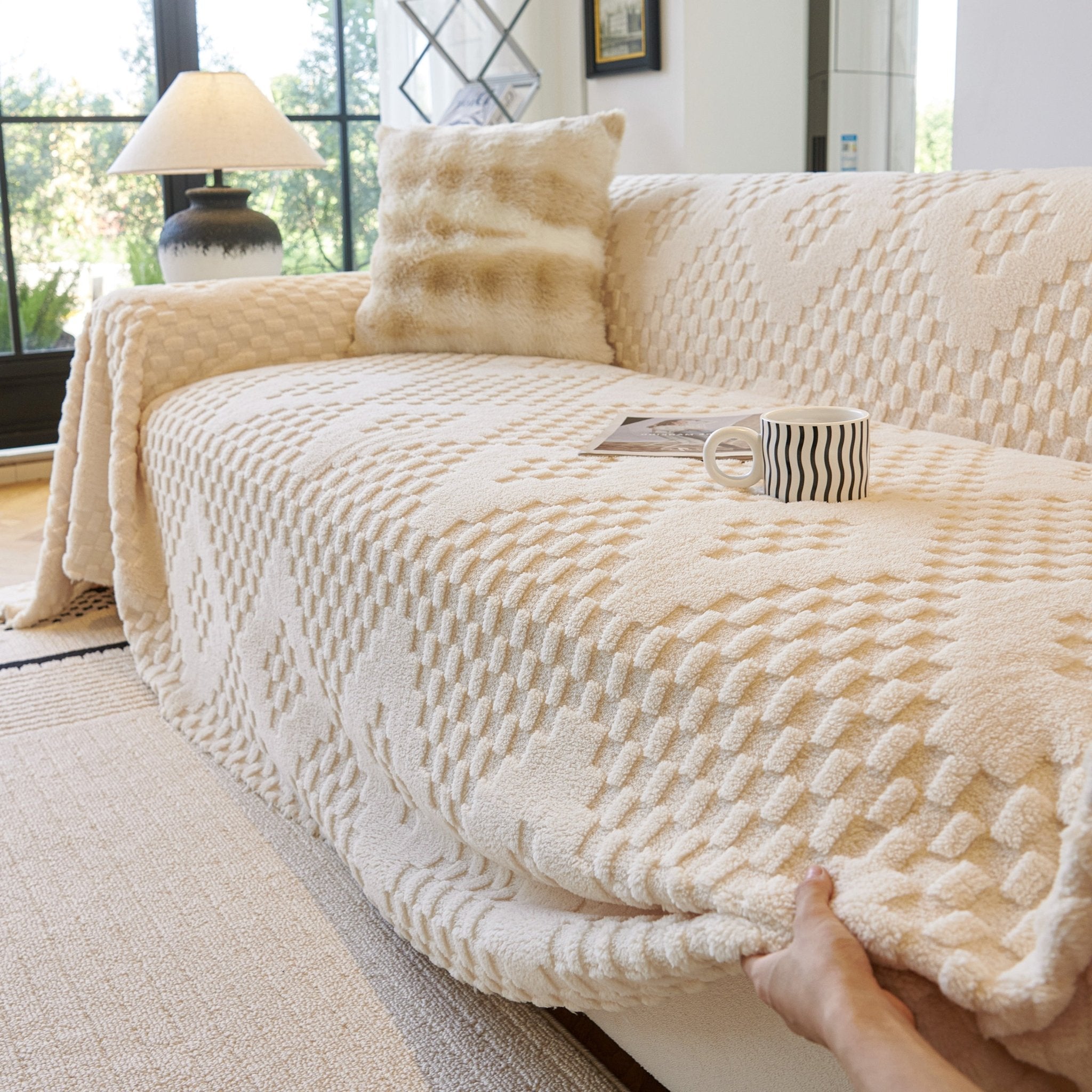 Elegant Plush Sofa Protector Throw