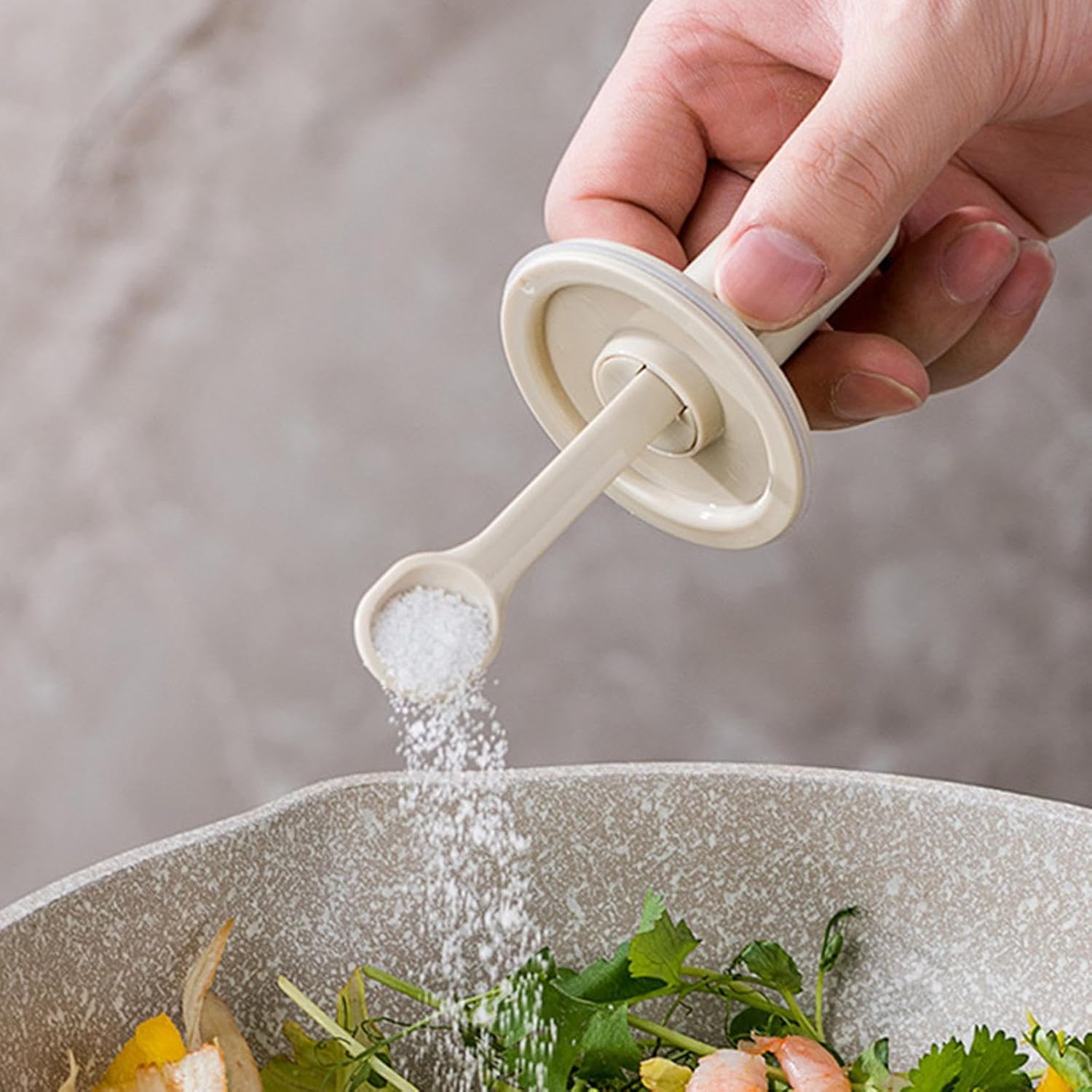 Moisture-Proof Sealed Scoop Square Seasoning Jar With Lid and Spoon